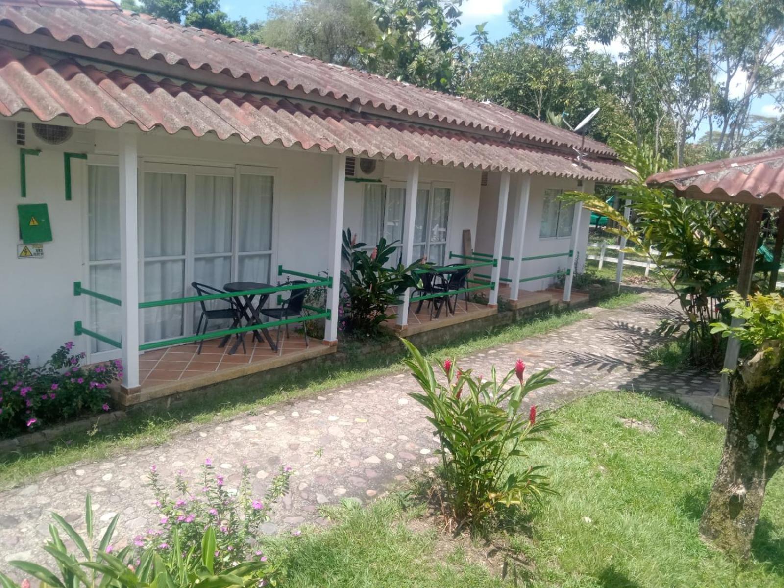 Hotel Campestre Mastranto Granja Campo Alegre Exterior foto