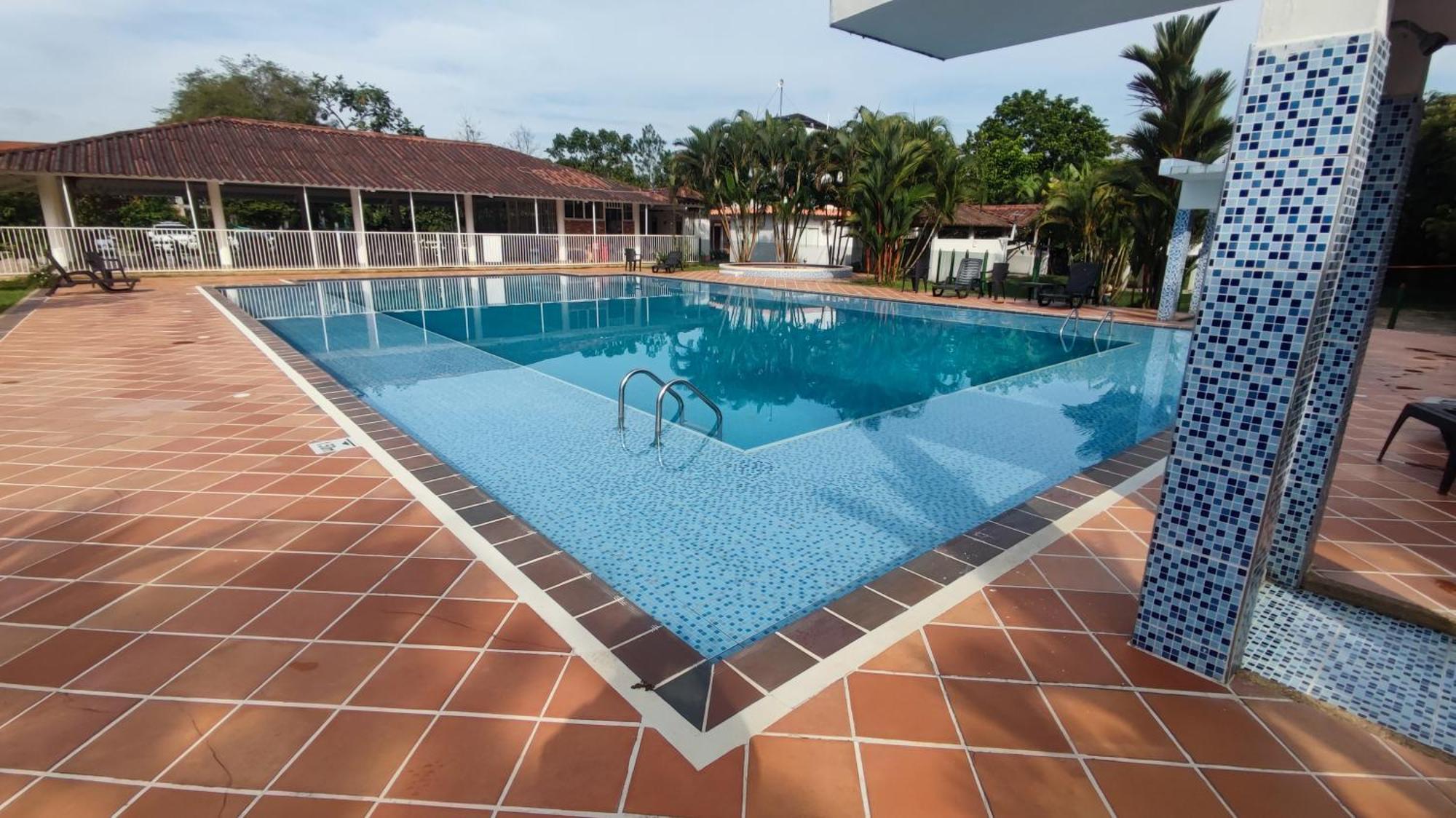 Hotel Campestre Mastranto Granja Campo Alegre Exterior foto